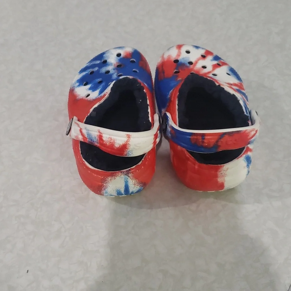 Toddler Crocs Red White‎ Blue Tie Dye Fur Lined Clog Shoes size C5